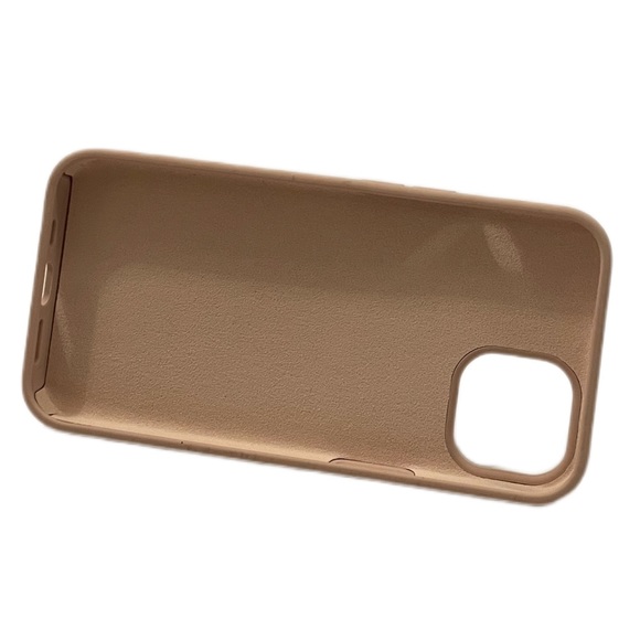 Laudtec Pink Silicon Cell Phone Case with Magnetic Strip IPhone 13 Compatible - Picture 4 of 7